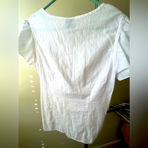 White Blouse - Picture 2 of 3